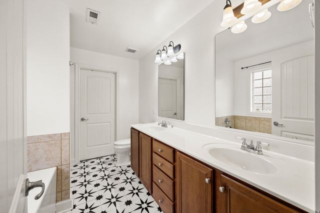 110 Woods Point Circle, Georgetown, KY 40324