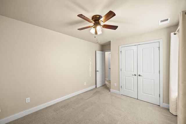 110 Woods Point Circle, Georgetown, KY 40324