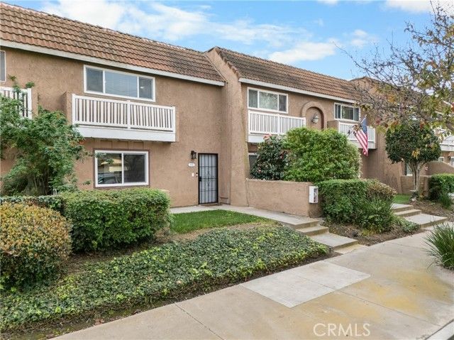 4956 Pearce Drive, Huntington Beach, CA 92649