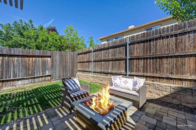 1375 Cobblestone Dr, Lincoln, CA 95648