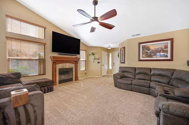 1375 Cobblestone Dr, Lincoln, CA 95648