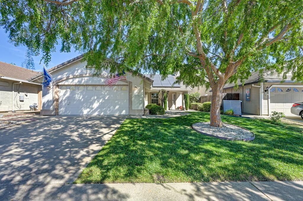 1375 Cobblestone Dr, Lincoln, CA 95648