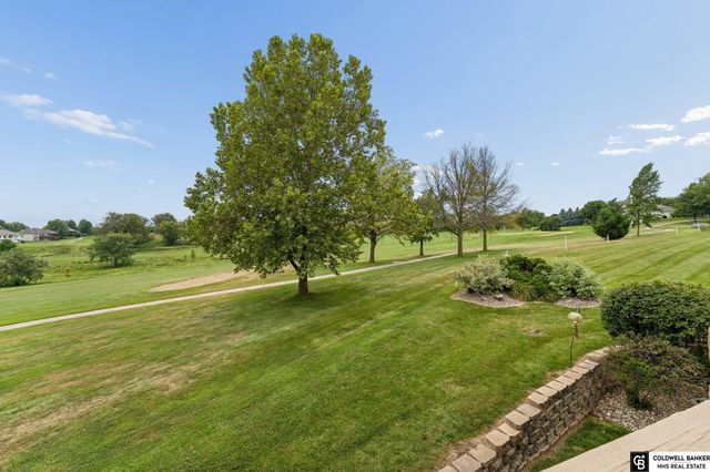 17419 Riviera Drive, Omaha, NE 68136