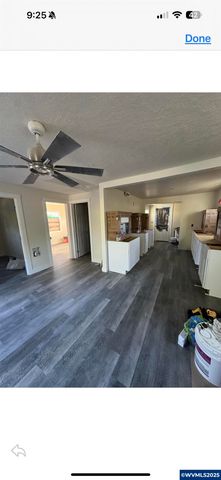 1925 Liberty St NE, Salem, OR 97301