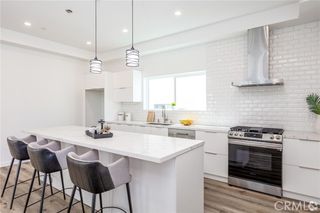 5655 Hazeltine Avenue 2, Sherman Oaks, CA 91401