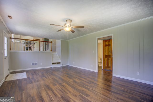 2270 Old Concord Dr SE, Covington, GA 30016