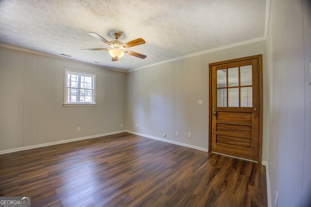 2270 Old Concord Dr SE, Covington, GA 30016