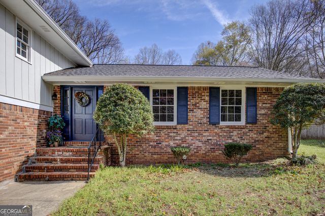 2270 Old Concord Dr SE, Covington, GA 30016