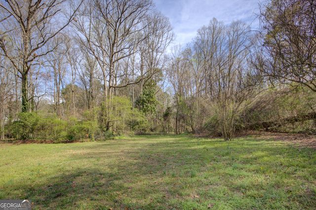 2270 Old Concord Dr SE, Covington, GA 30016