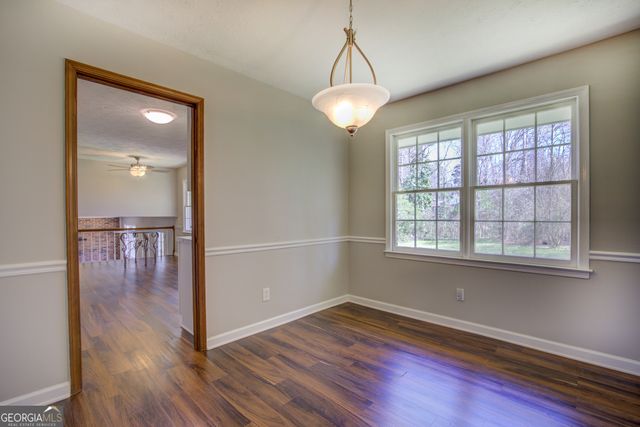 2270 Old Concord Dr SE, Covington, GA 30016