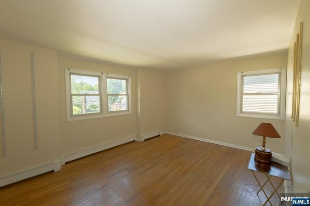 234 Palisade Avenue, Emerson, NJ 07630