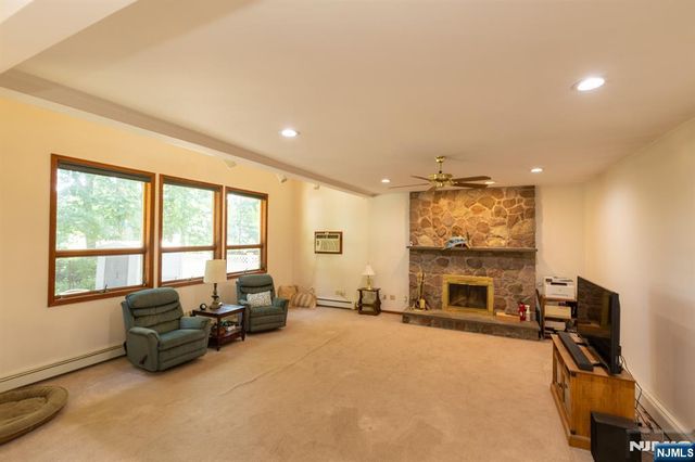 234 Palisade Avenue, Emerson, NJ 07630
