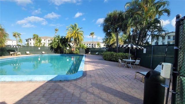 9273 SW 8th Street 109, Boca Raton, FL 33428