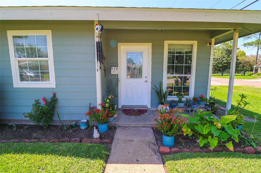 416 Clara Road, South Houston, TX 77587