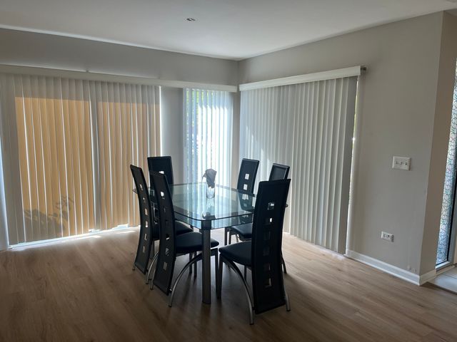 501 Kelburn Road, Deerfield, IL 60015