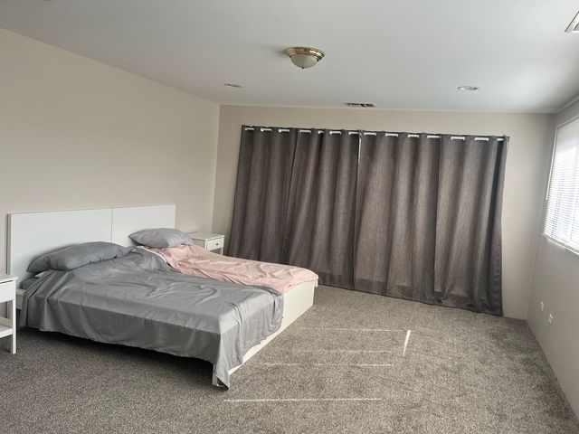 501 Kelburn Road, Deerfield, IL 60015