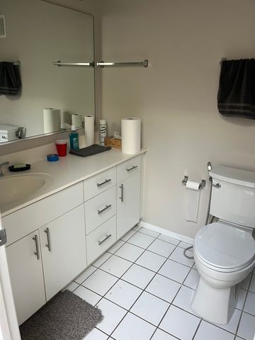 501 Kelburn Road, Deerfield, IL 60015