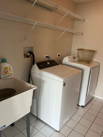 501 Kelburn Road, Deerfield, IL 60015