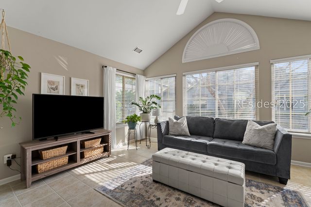 1890 Abbey Glen Way, Hardeeville, SC 29927