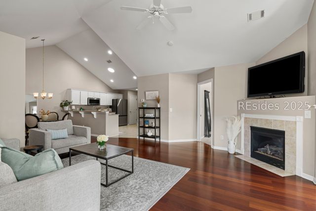 1890 Abbey Glen Way, Hardeeville, SC 29927