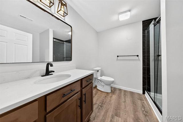 109 Jabin Farm Road, Wright City, MO 63390