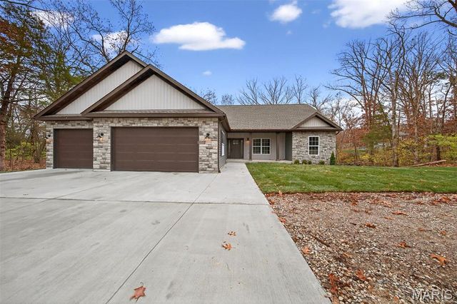 109 Jabin Farm Road, Wright City, MO 63390