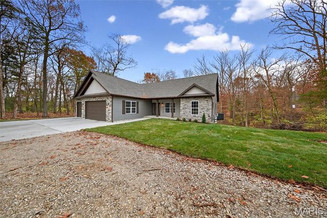 109 Jabin Farm Road, Wright City, MO 63390