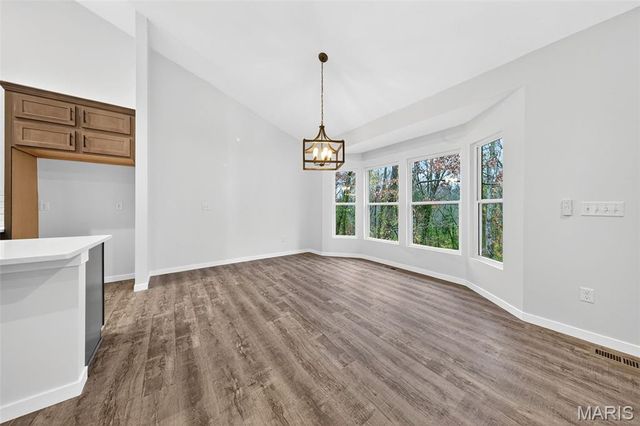 109 Jabin Farm Road, Wright City, MO 63390