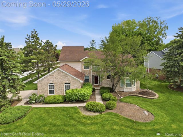 45088 DANBURY Road, Canton Charter Township, MI 48188