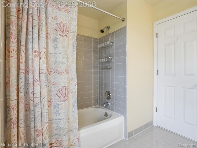 45088 DANBURY Road, Canton Charter Township, MI 48188