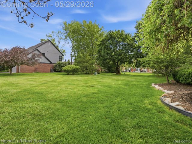 45088 DANBURY Road, Canton Charter Township, MI 48188