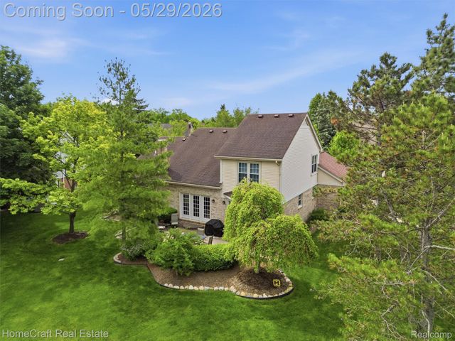 45088 DANBURY Road, Canton Charter Township, MI 48188