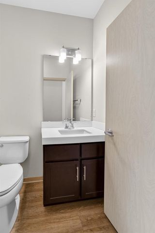 2815 No Oaks Ridge, Fitchburg, WI 53711