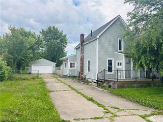 1614 E 49th Street, Ashtabula, OH 44004