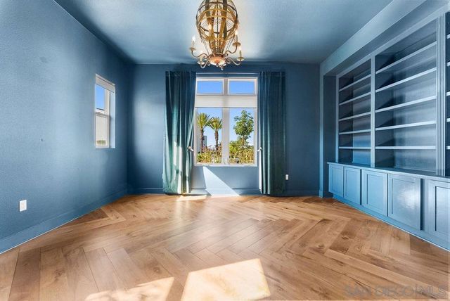 5330 Sweetwater Trl, San Diego, CA 92130