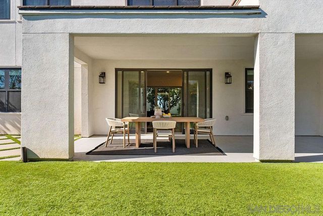 5330 Sweetwater Trl, San Diego, CA 92130