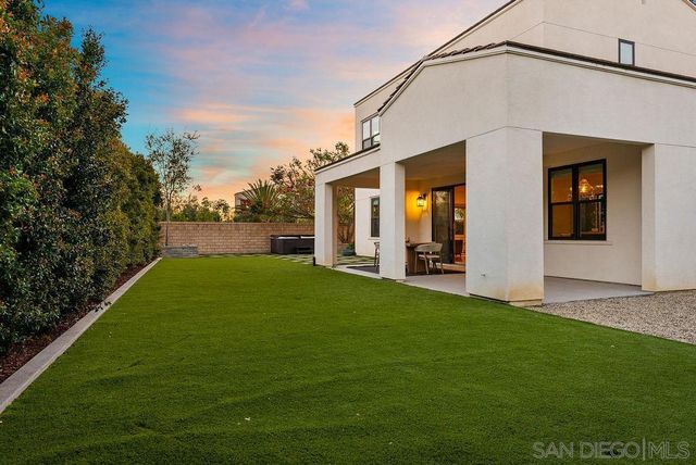 5330 Sweetwater Trl, San Diego, CA 92130