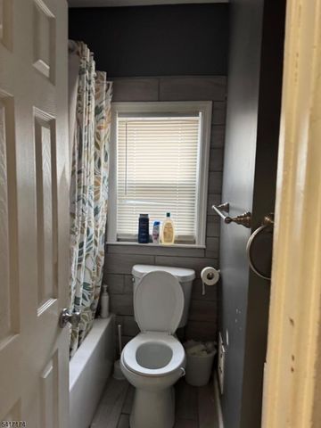 40 N 7Th St, Newark City, NJ 07107