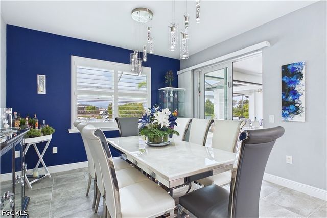 200 SW 30th AVE, Cape Coral, FL 33991