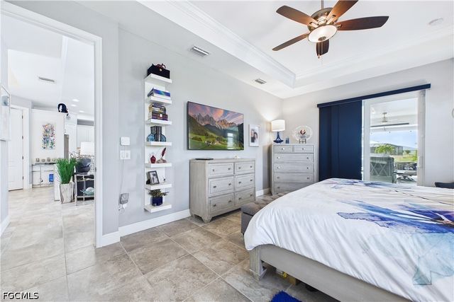 200 SW 30th AVE, Cape Coral, FL 33991