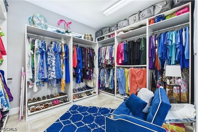 200 SW 30th AVE, Cape Coral, FL 33991