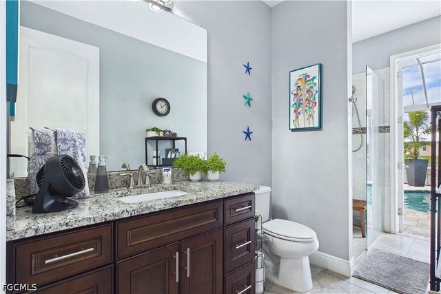 200 SW 30th AVE, Cape Coral, FL 33991