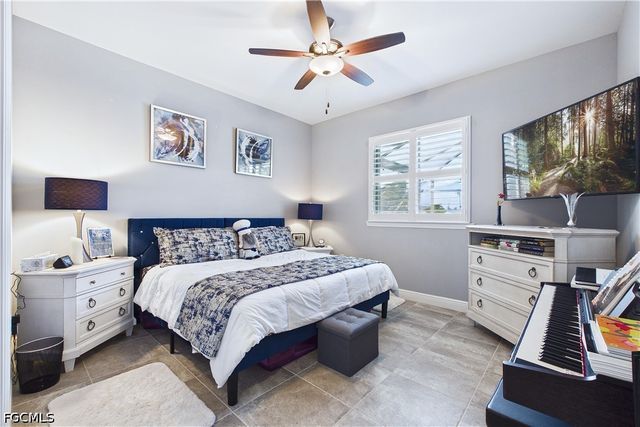 200 SW 30th AVE, Cape Coral, FL 33991