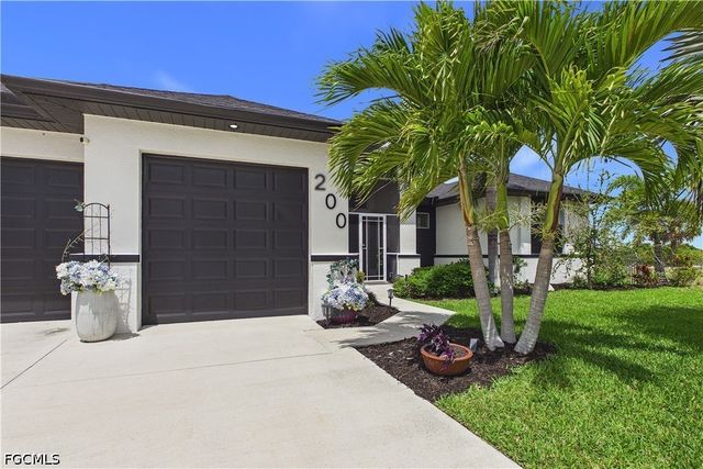 200 SW 30th AVE, Cape Coral, FL 33991