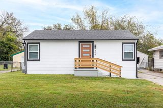 806 E 12th Place, Bartlesville, OK 74003