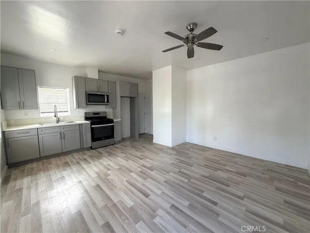 1020 W 67th Street, Los Angeles, CA 90044