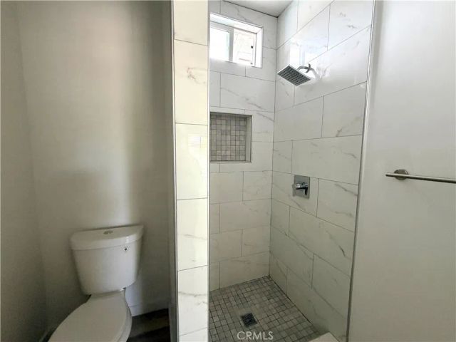 1020 W 67th Street, Los Angeles, CA 90044