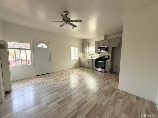 1020 W 67th Street, Los Angeles, CA 90044