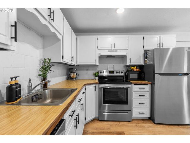 1980 Sw QUINNEY Ave, Pendleton, OR 97801
