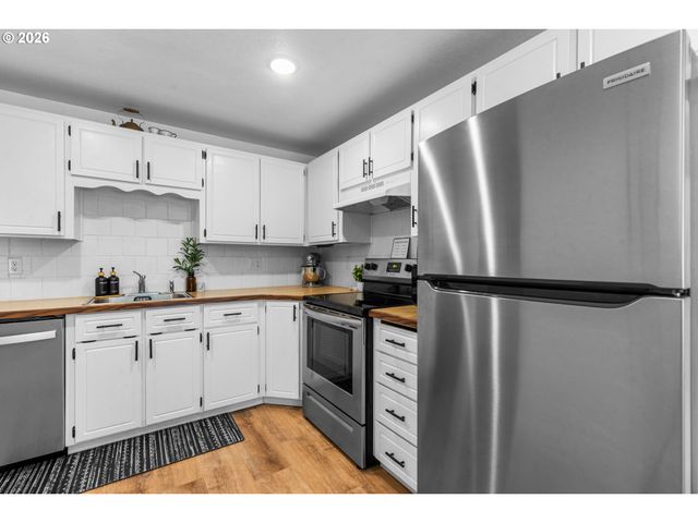 1980 Sw QUINNEY Ave, Pendleton, OR 97801